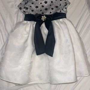 Sweet Heart Rose Children’s Dress